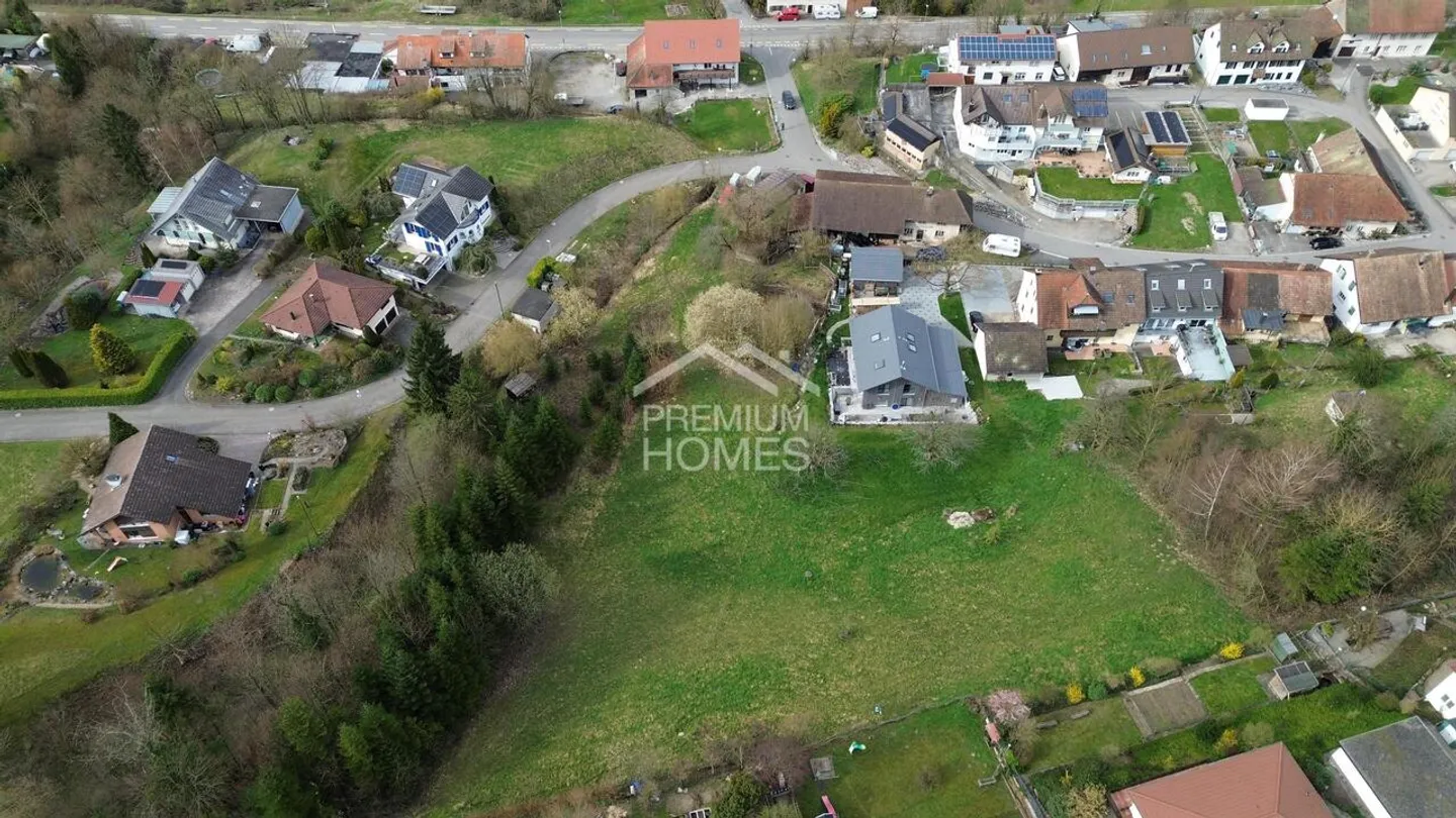Large Building Plot with Development Potential - Photo 5 of 7