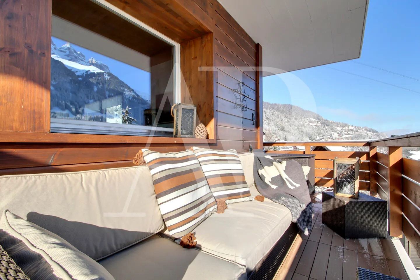 Charming Apartment with Alpine Views - Photo 8 of 34