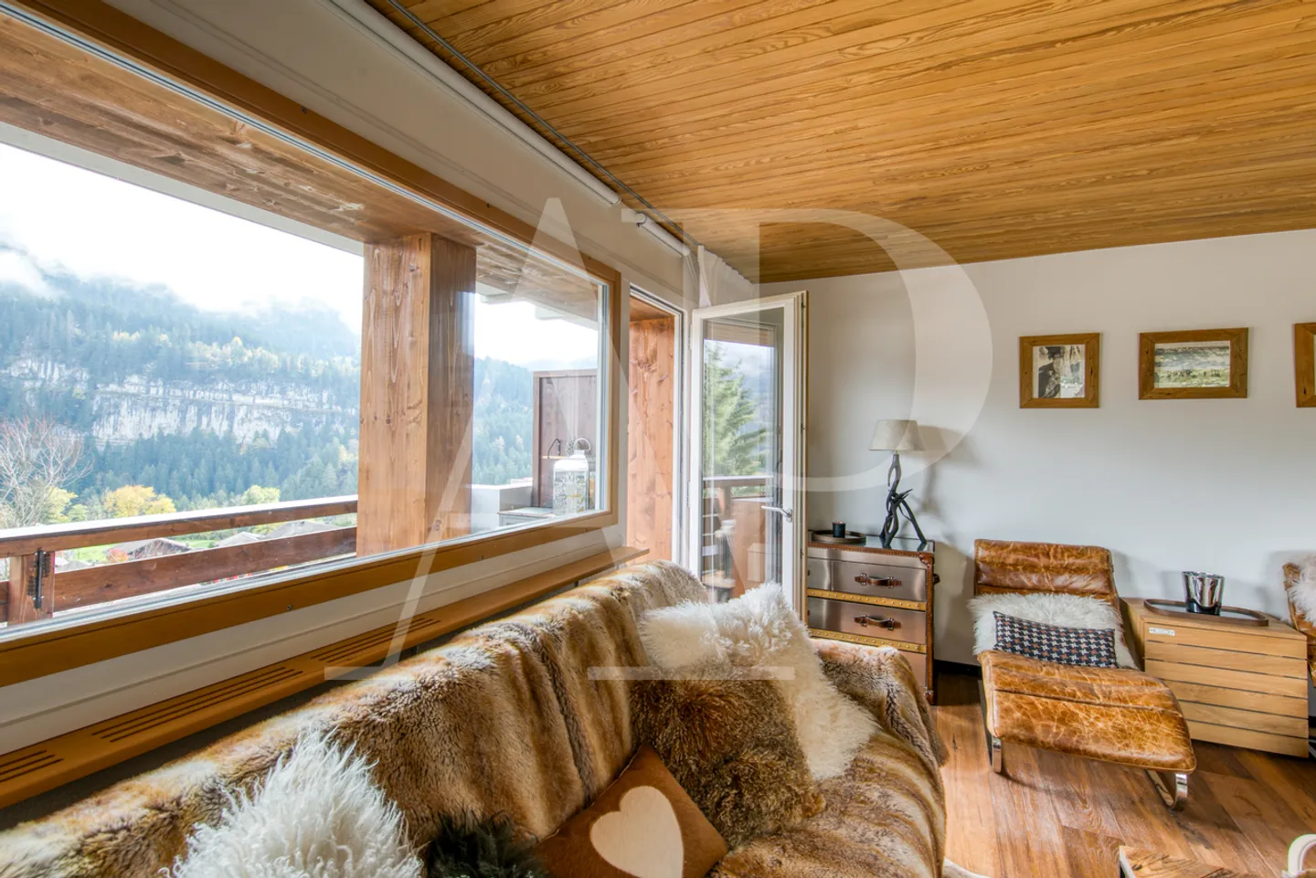 Charming Apartment with Alpine Views - Photo 17 of 34