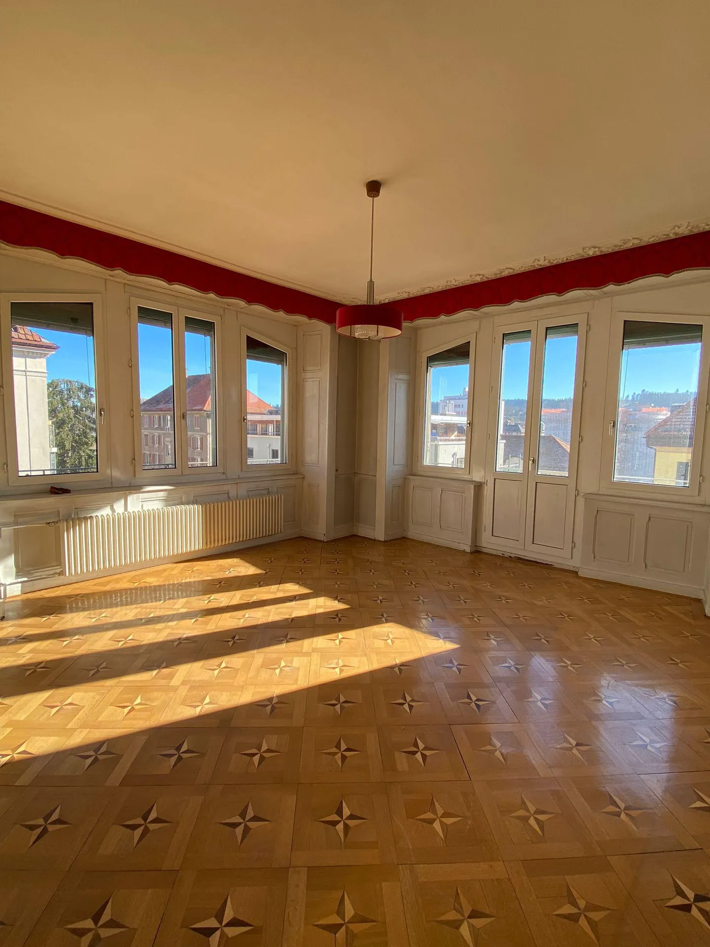Condo for sale, Rue Numa-Droz 161, 2300 La Chaux-de-Fonds, Switzerland, in La Chaux-de-Fonds, Switzerland - Photo 10 of 11