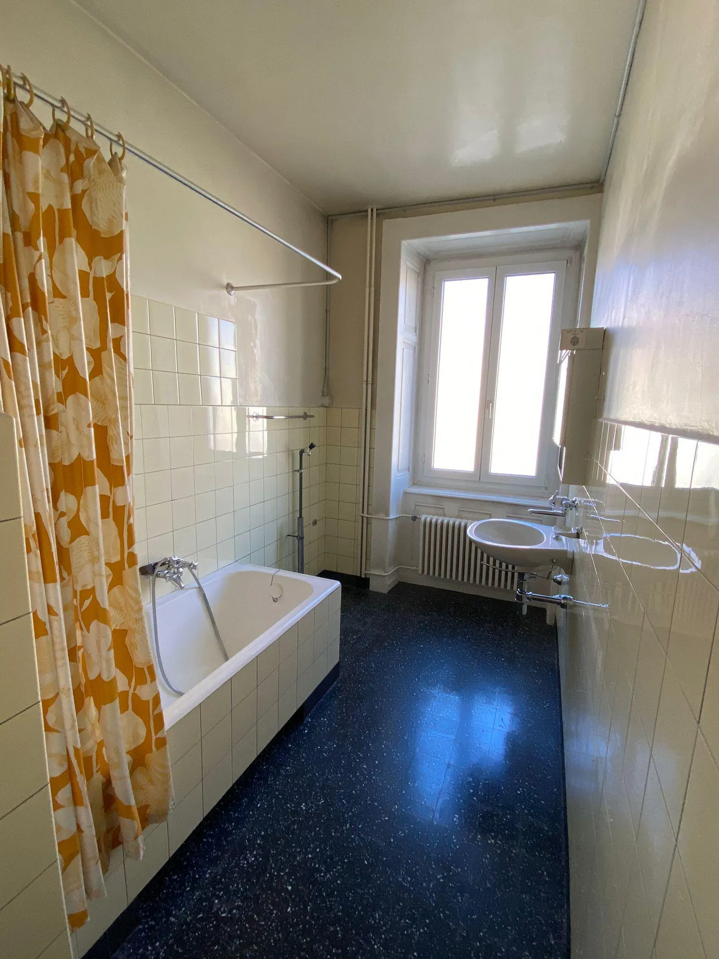 Condo for sale, Rue Numa-Droz 161, 2300 La Chaux-de-Fonds, Switzerland, in La Chaux-de-Fonds, Switzerland - Photo 11 of 11