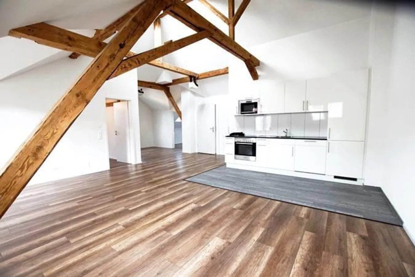 Beautiful investment property in the center of Arbon TG - Photo 2 of 9