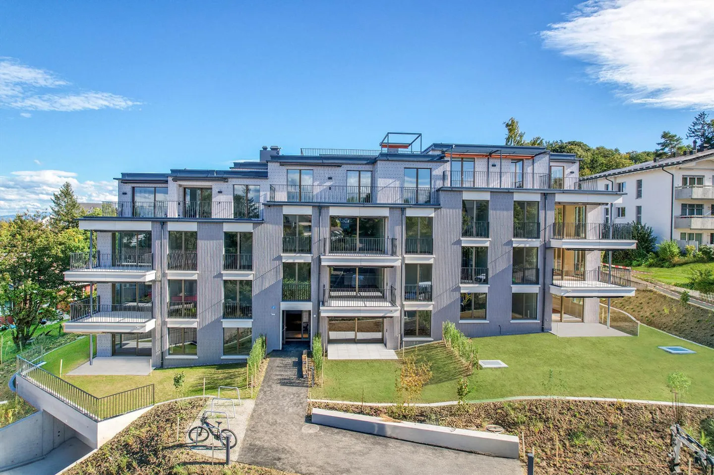 Holderbachweg - A Retreat on the Outskirts of Zurich - Photo 2 of 11