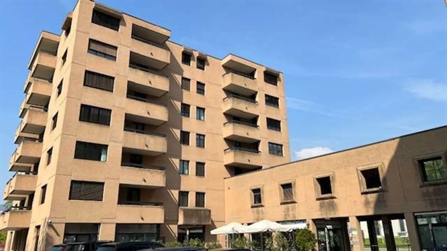 «Bürogebäude in einem zentralen Bereich in der Nähe der Universität» - Foto 20 von 20