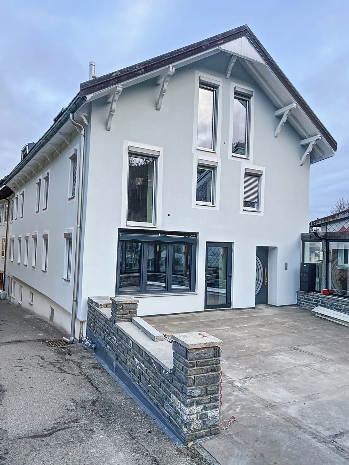Pizzeria for rent in the center of Brassus - Photo 2 of 12