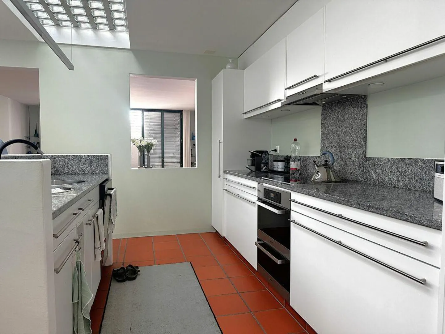 Zeitlose Architektur trifft auf überraschende Wohnqualität - Photo 10 sur 28