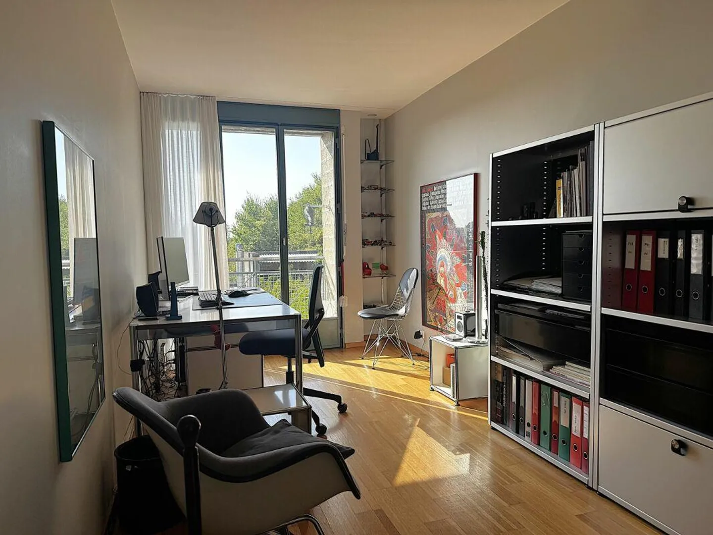 Zeitlose Architektur trifft auf überraschende Wohnqualität - Photo 13 sur 28