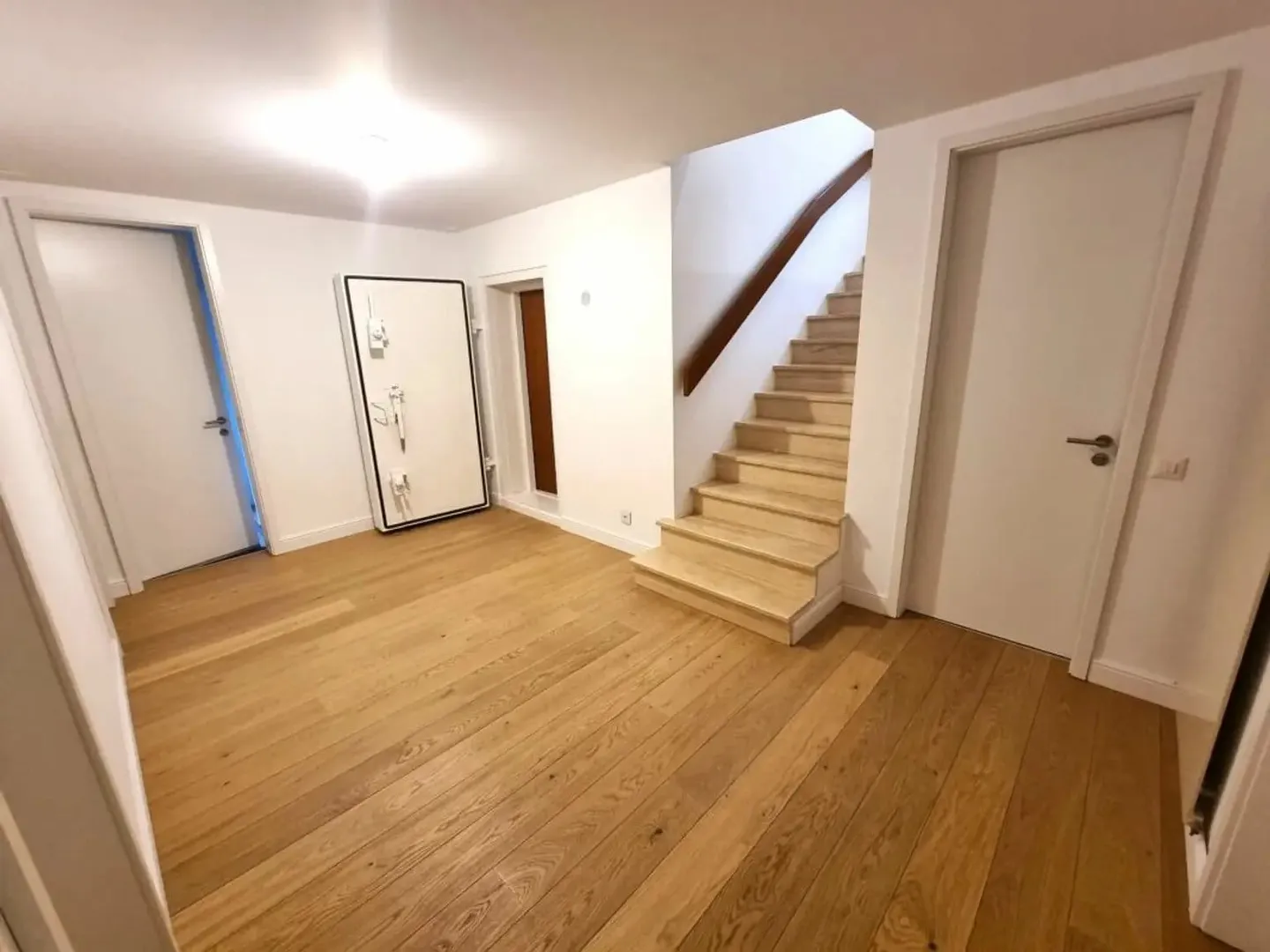 Maison familiale rénovée à Niederdorf - Photo 10 sur 13