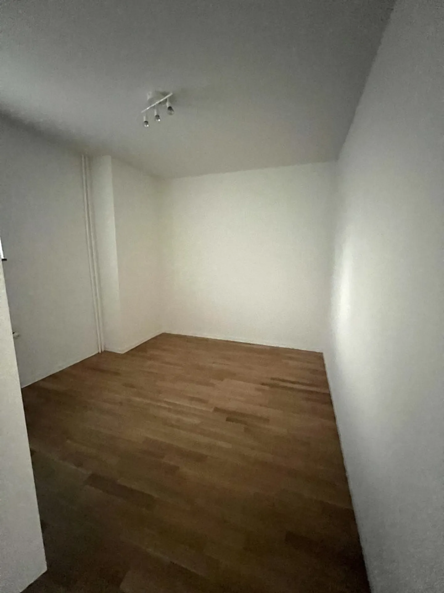 Zentrale 2.5-Zimmer-Wohnung - Foto 4 von 6