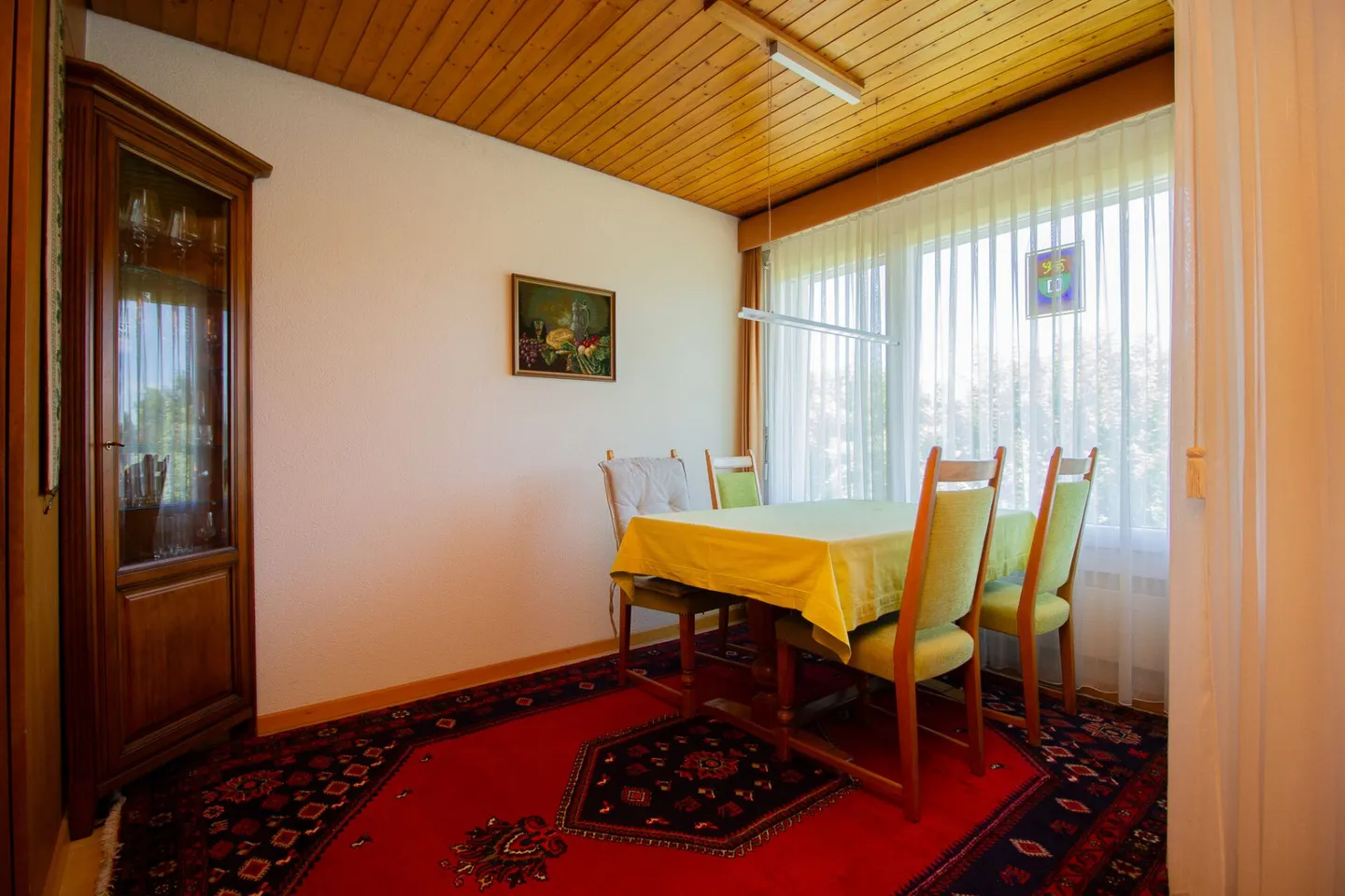 Appartement confortable de 4,5 pièces dans un emplacement calme avec salle de loisirs, garage et beaucoup de potentiel d'aménagement - Photo 7 sur 25