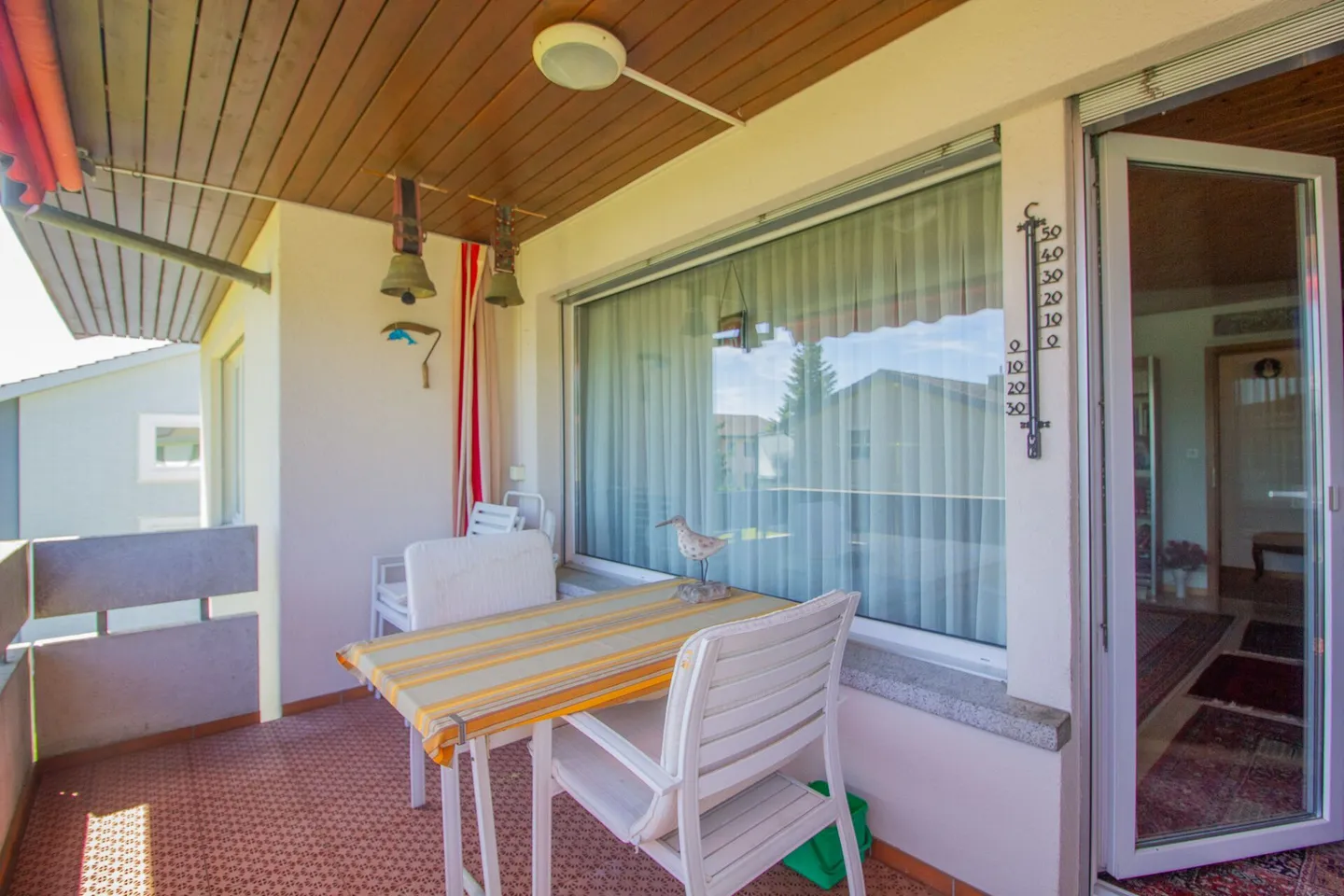 Appartement confortable de 4,5 pièces dans un emplacement calme avec salle de loisirs, garage et beaucoup de potentiel d'aménagement - Photo 8 sur 25