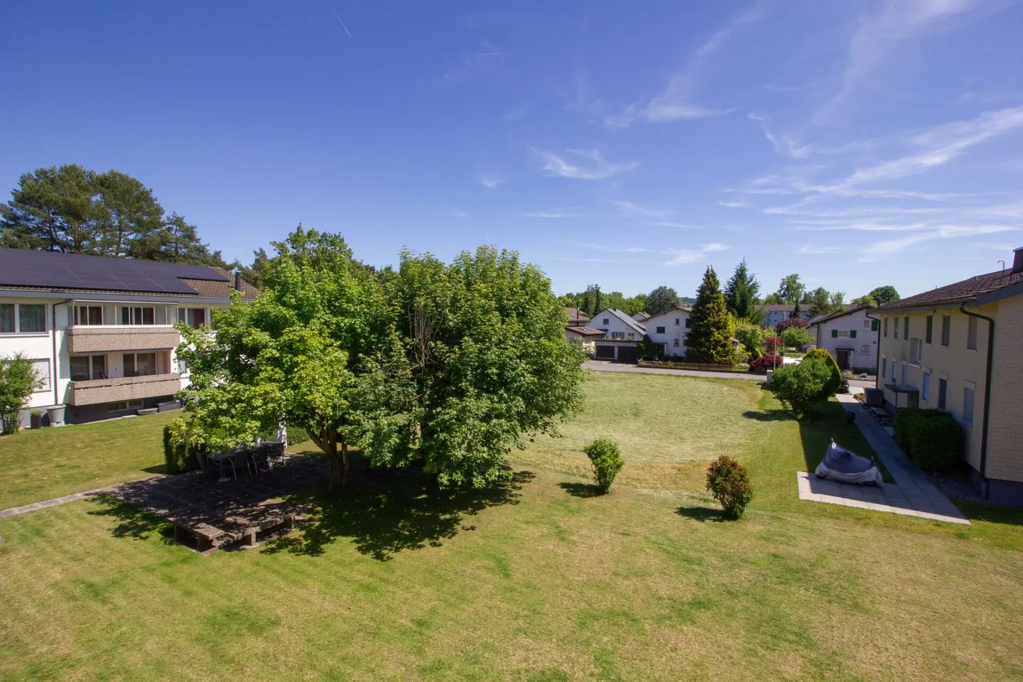 Appartement confortable de 4,5 pièces dans un emplacement calme avec salle de loisirs, garage et beaucoup de potentiel d'aménagement - Photo 10 sur 25