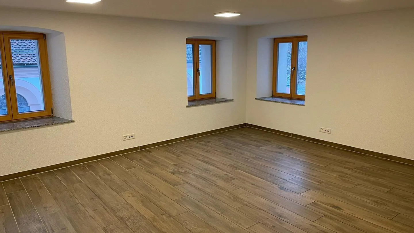 7 unités, entièrement rénovées et centrales – Investissement à Bad Zurzach - Photo 14 sur 15