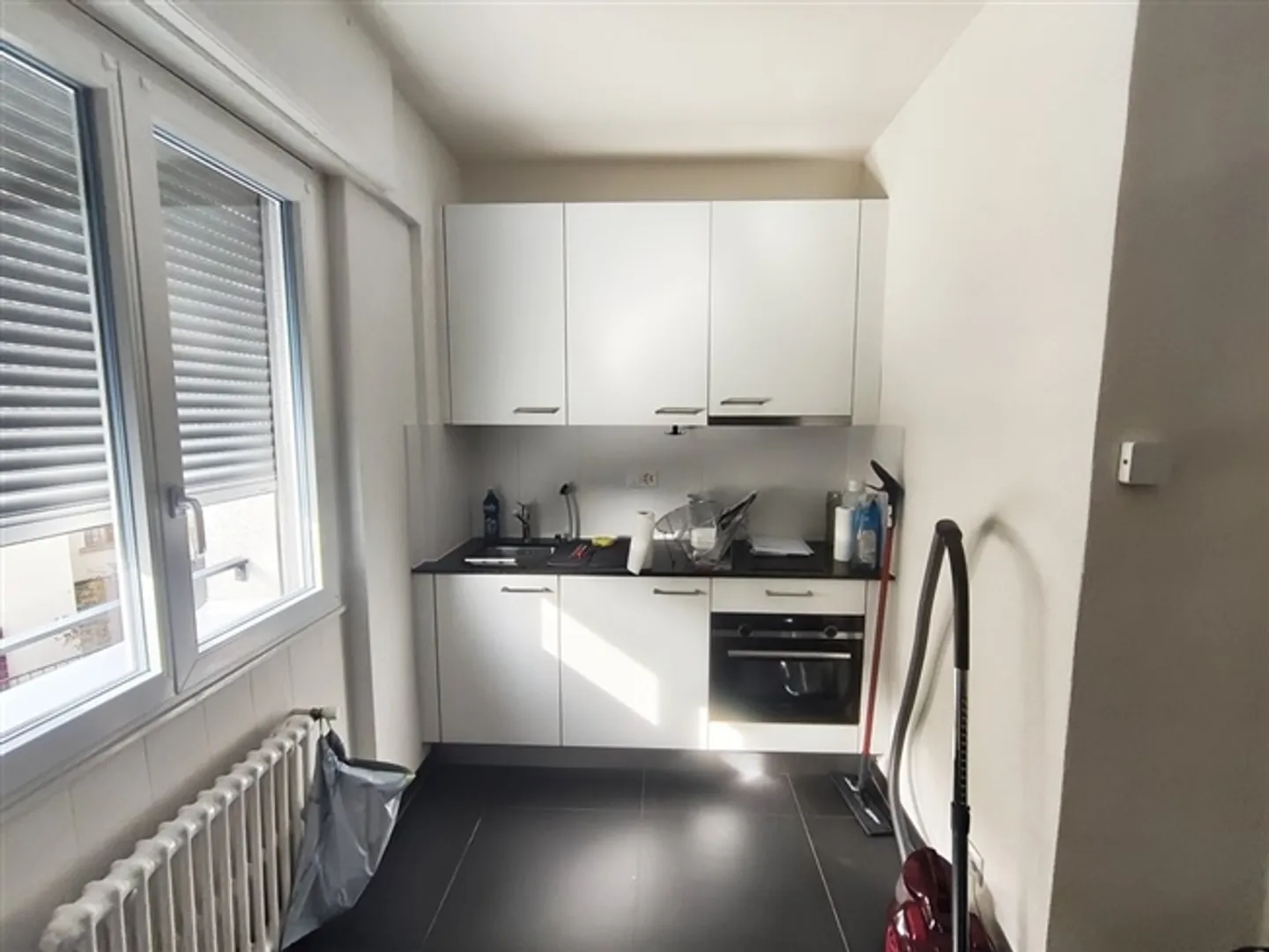 «Wunderschönes, neu renoviertes Atelier» - Foto 3 von 3