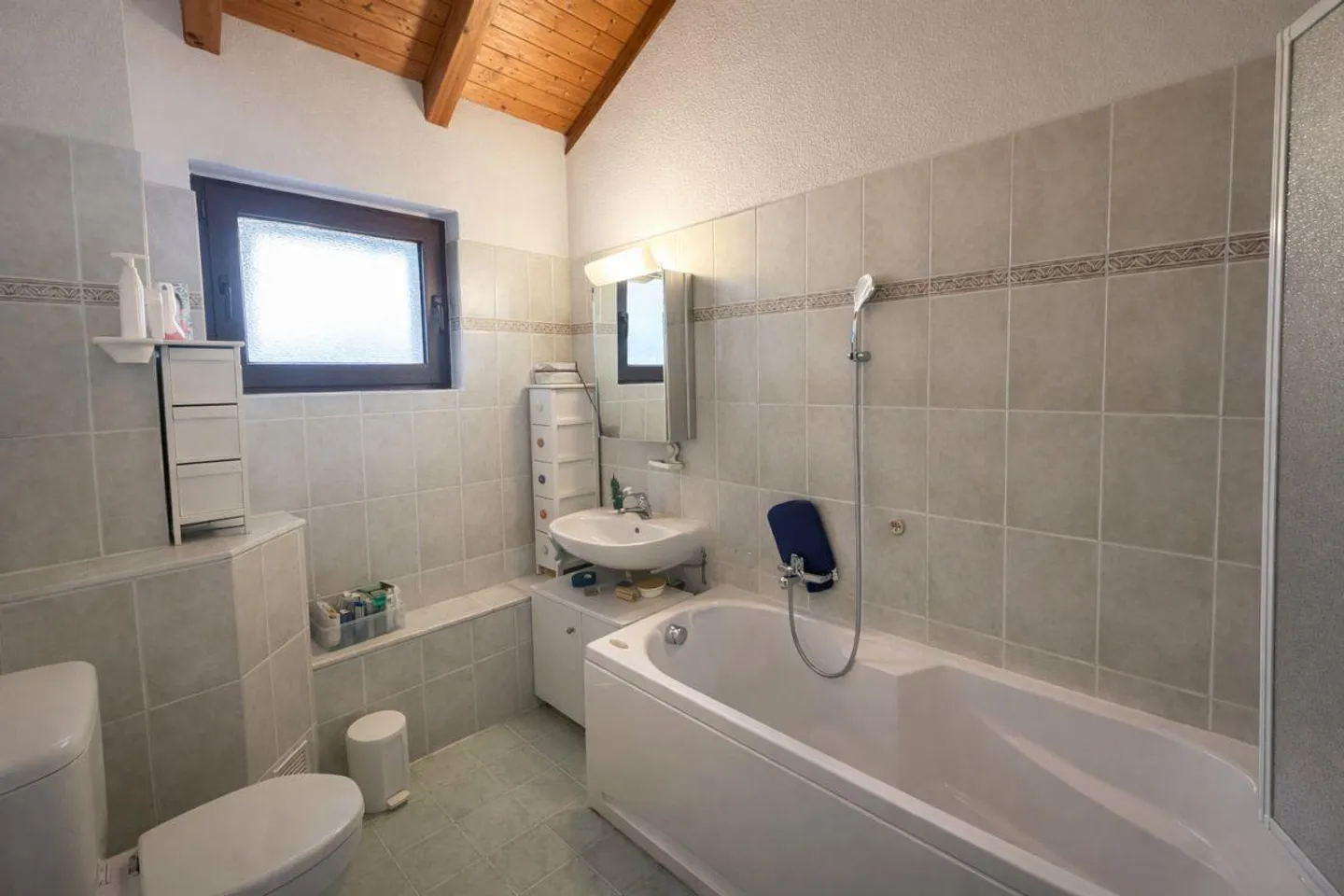 Einfamilienhaus mit Rustico, großem Garten und privatem Platz - Foto 19 von 25