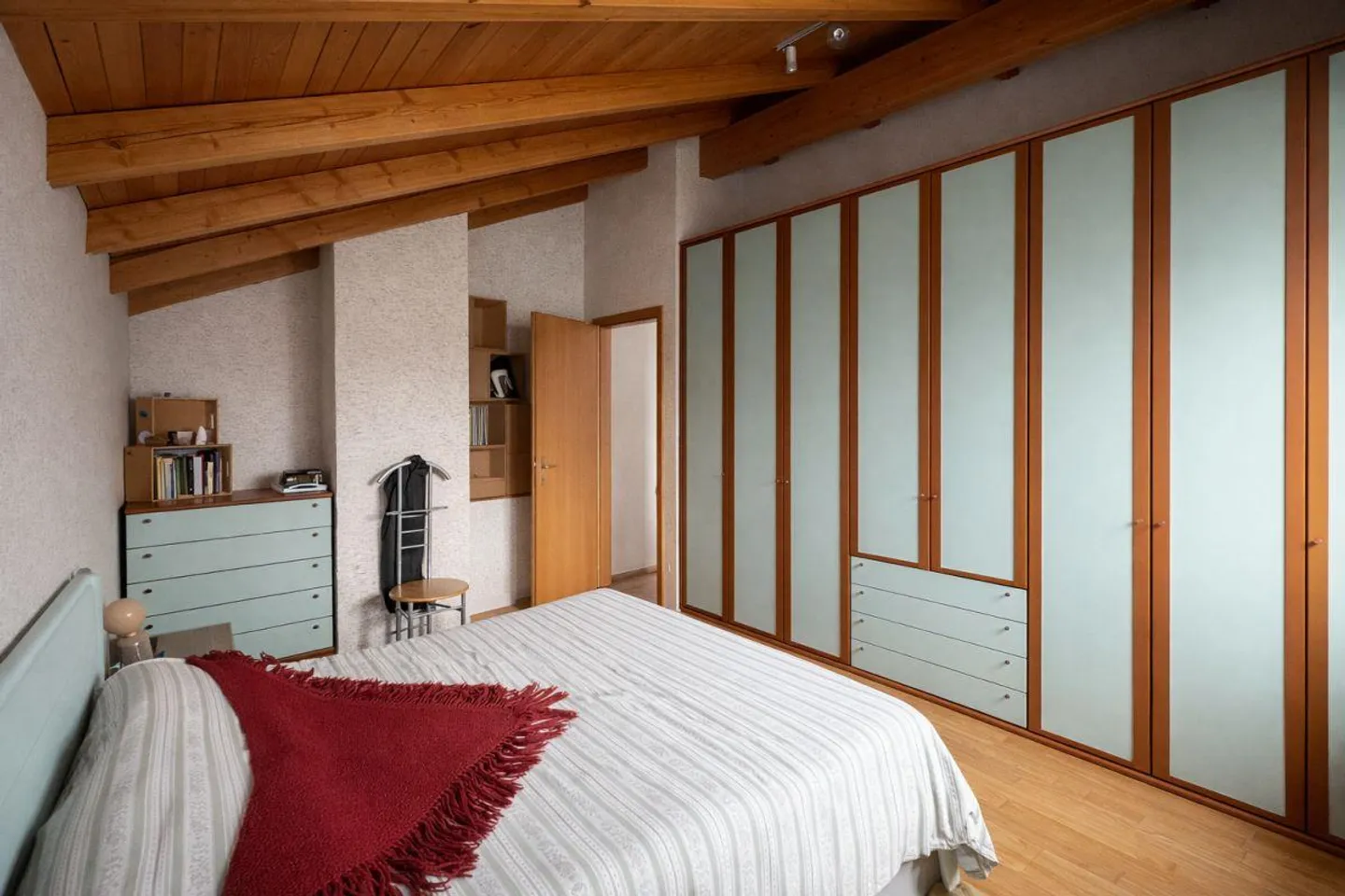 Einfamilienhaus mit Rustico, großem Garten und privatem Platz - Foto 13 von 25