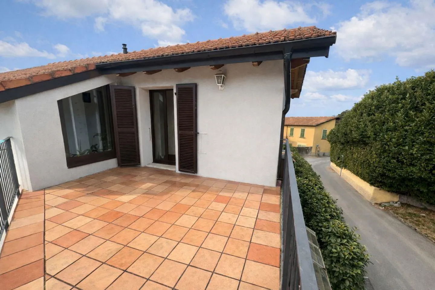 Einfamilienhaus mit Rustico, großem Garten und privatem Platz - Foto 16 von 25