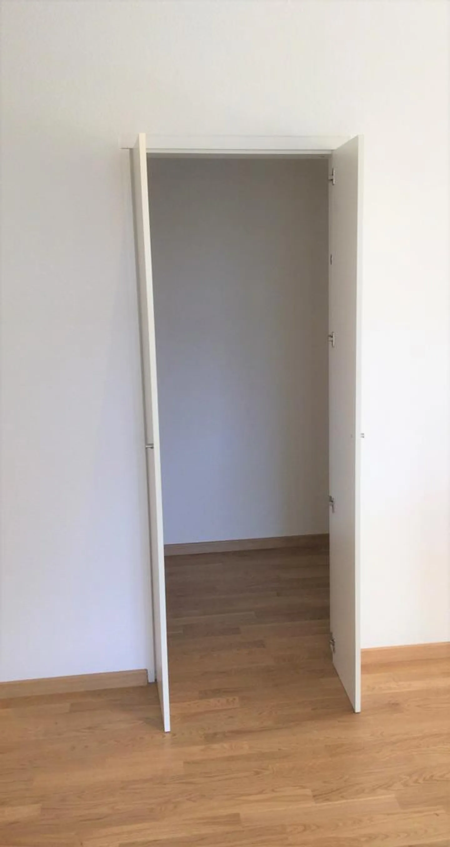 Modern 2.5-room apartment in a central location - Photo 11 of 12