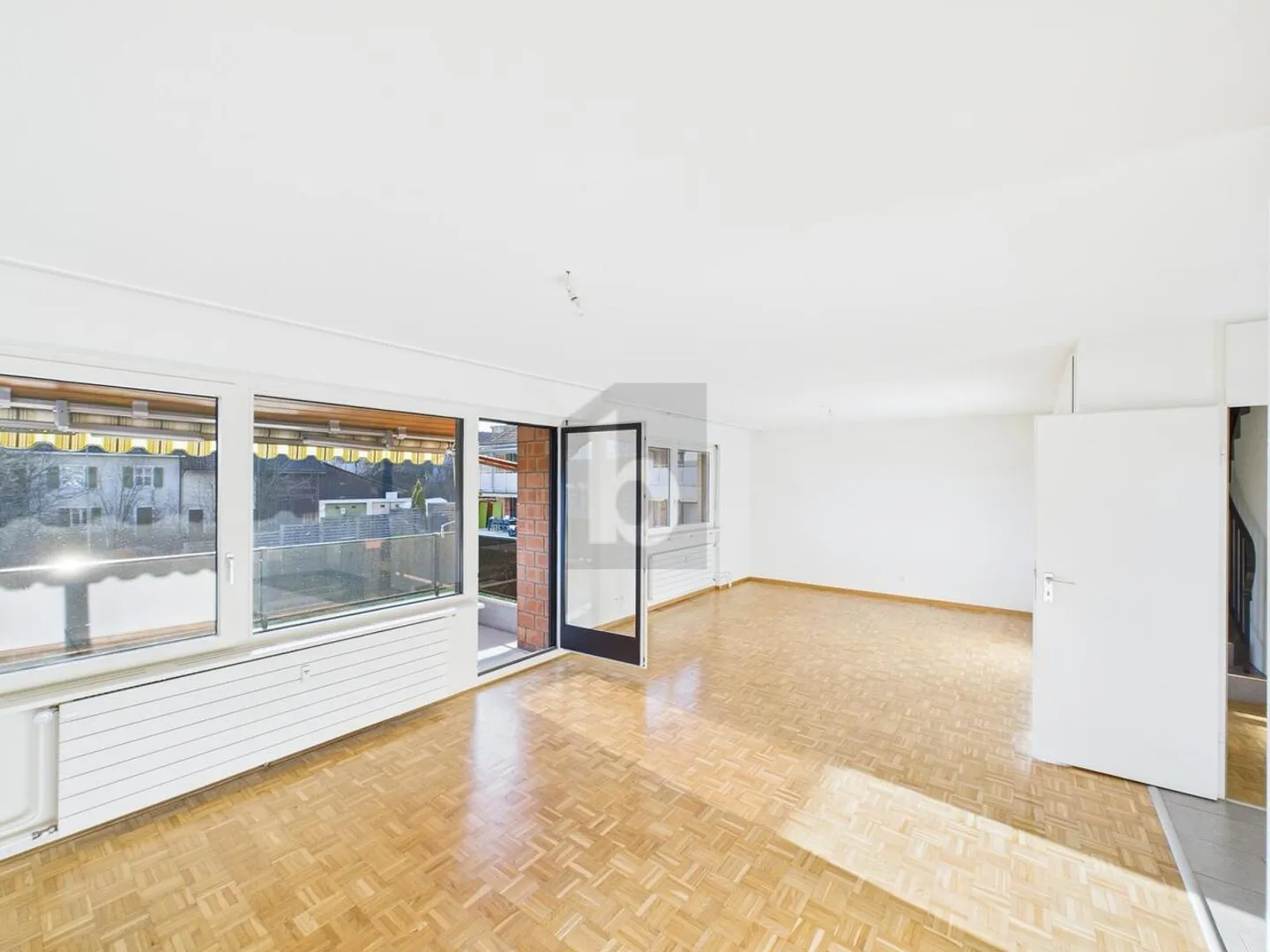 Appartamento affascinante, centralmente situato con vista - Foto 3 di 6