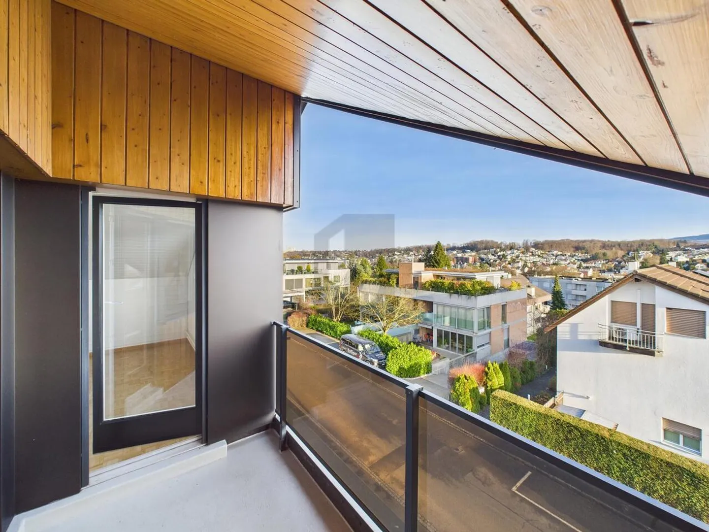 Appartamento affascinante, centralmente situato con vista - Foto 4 di 6