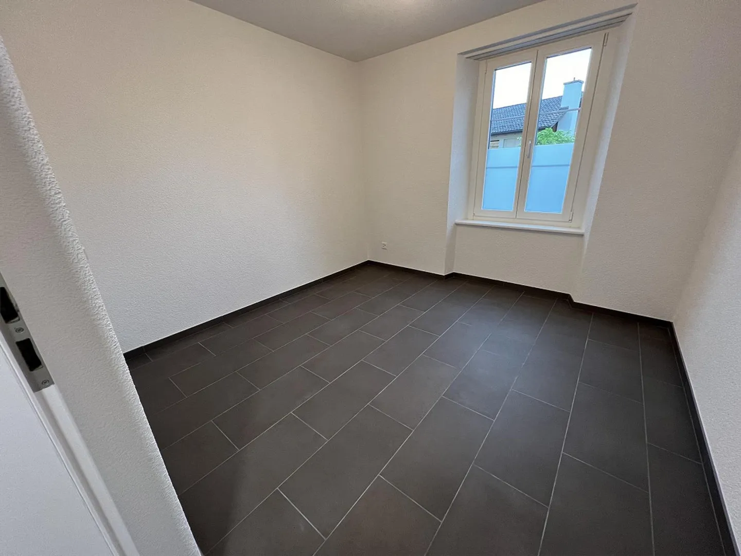 2.5 Room Apartment - Photo 3 of 6