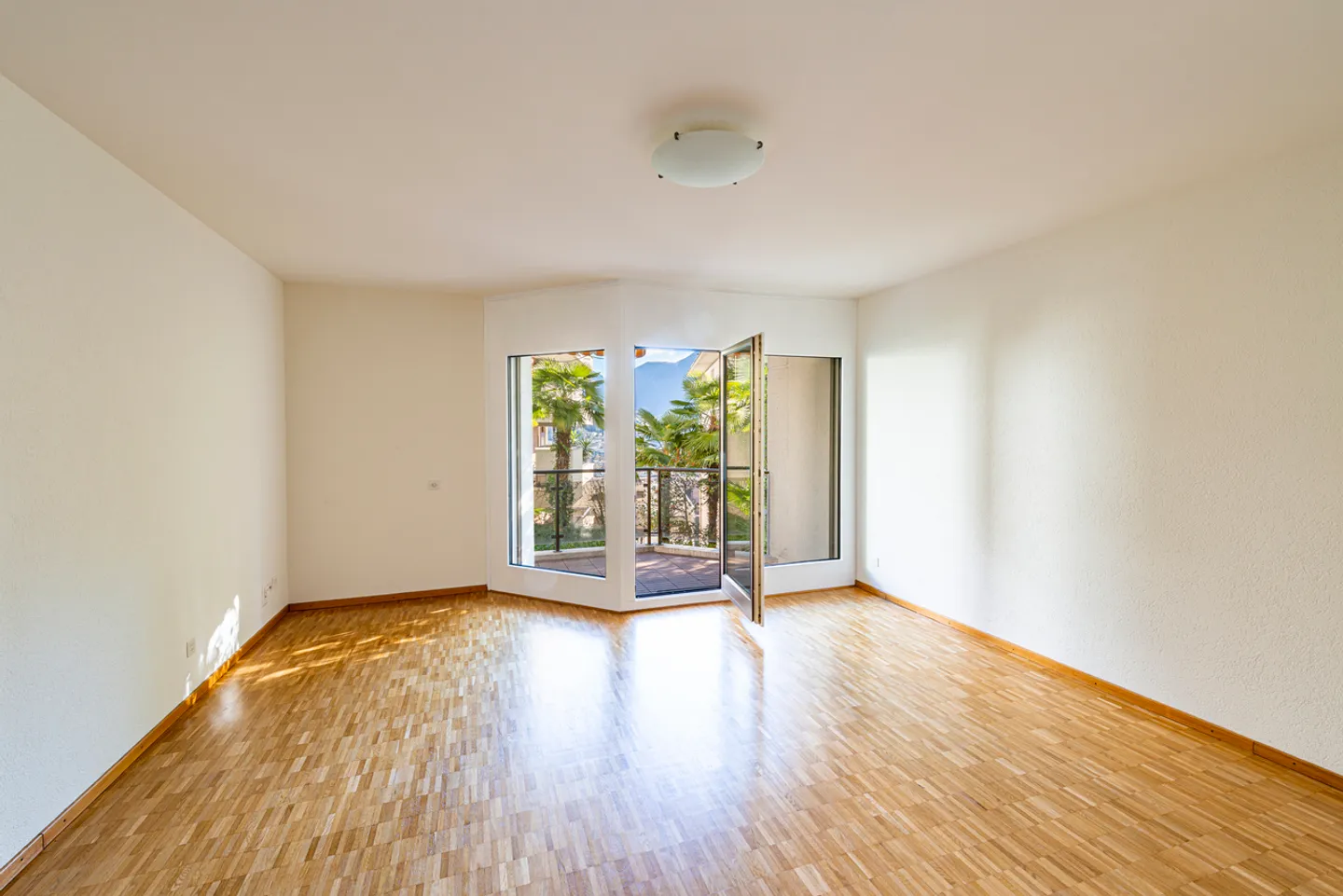 Quiet Apartment in Massagno - Photo 5 of 11
