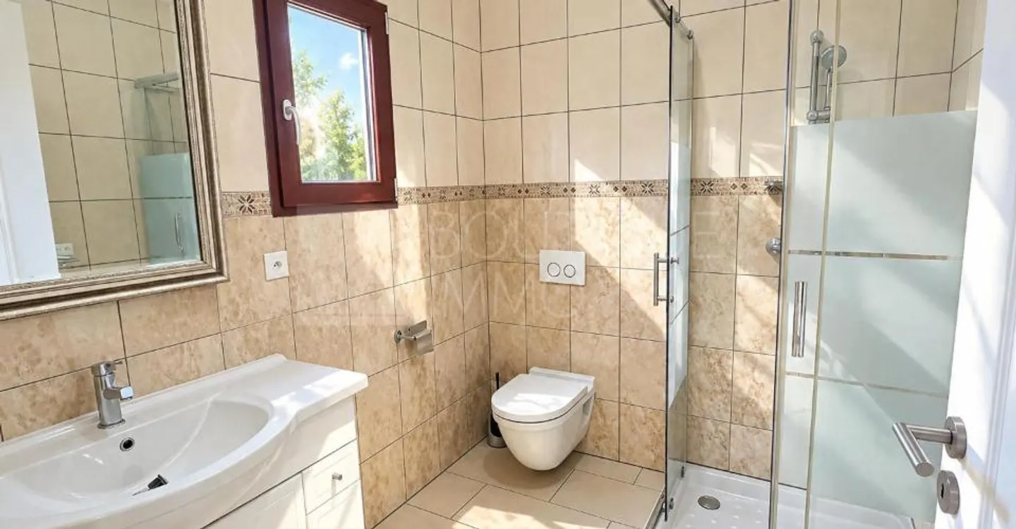 Family Villa in Meinier - Photo 9 of 10