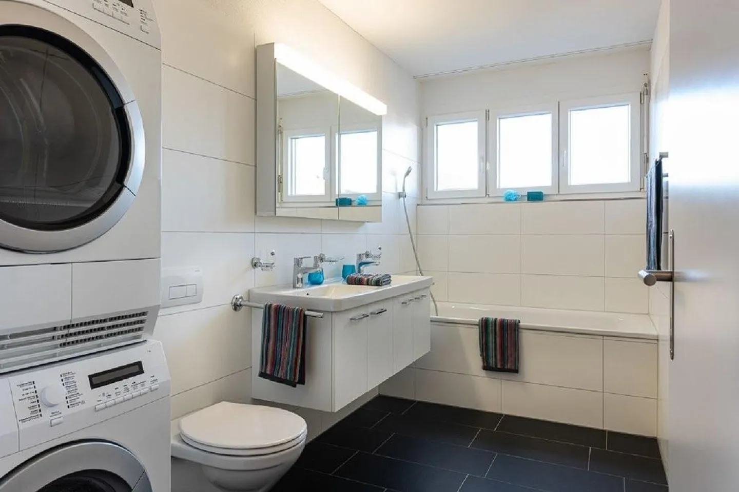 Living Comfort for Connoisseurs! - Photo 8 of 10