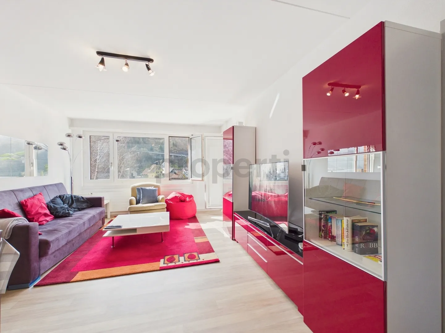 Appartement lumineux de 2,5 pièces meublé avec balcon, Murg - Photo 4 sur 10