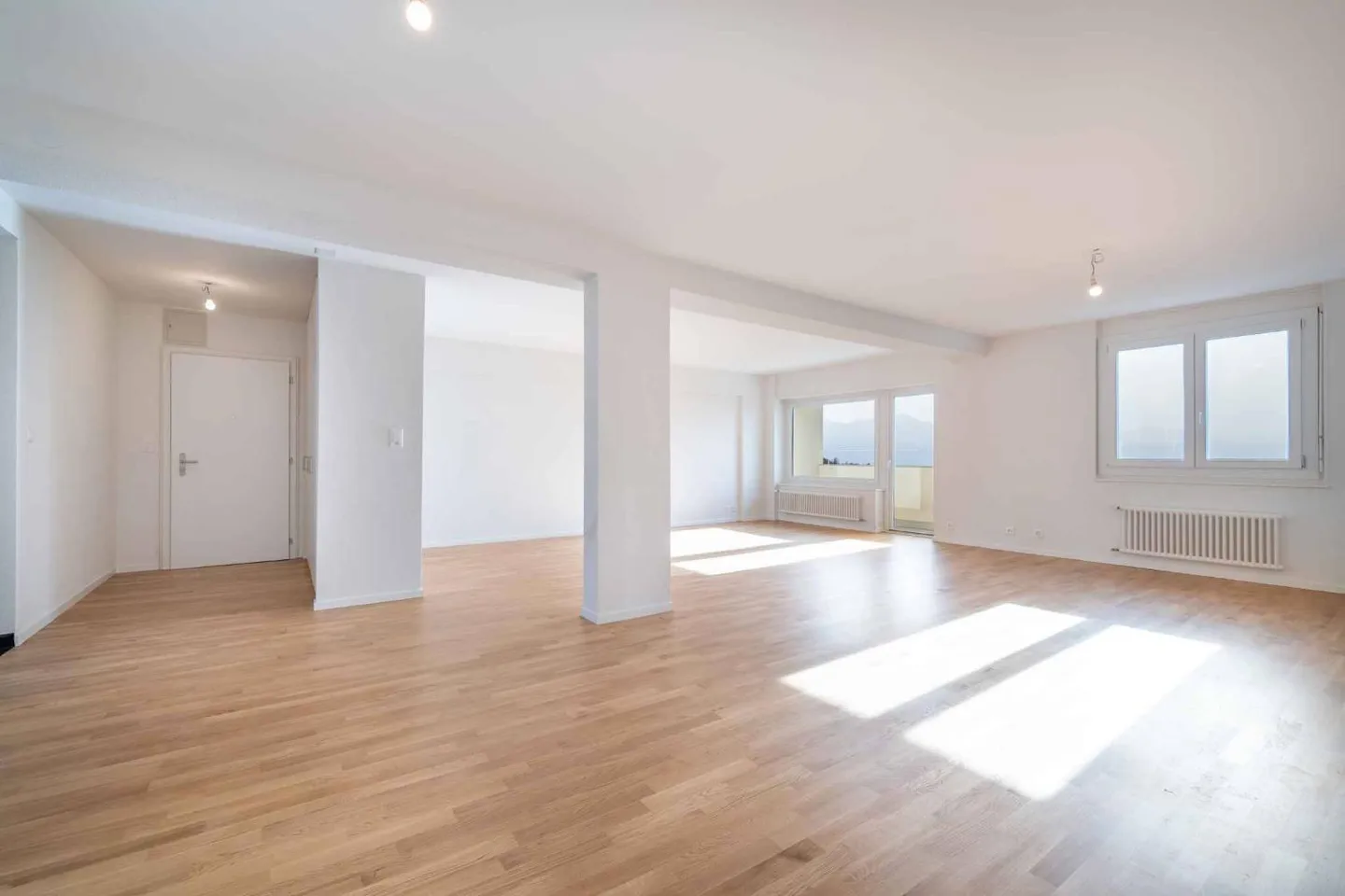 NEU! Wunderschöne 4,5-Zimmer-Wohnung von 138m2 mit Seeblick - Foto 1 von 13