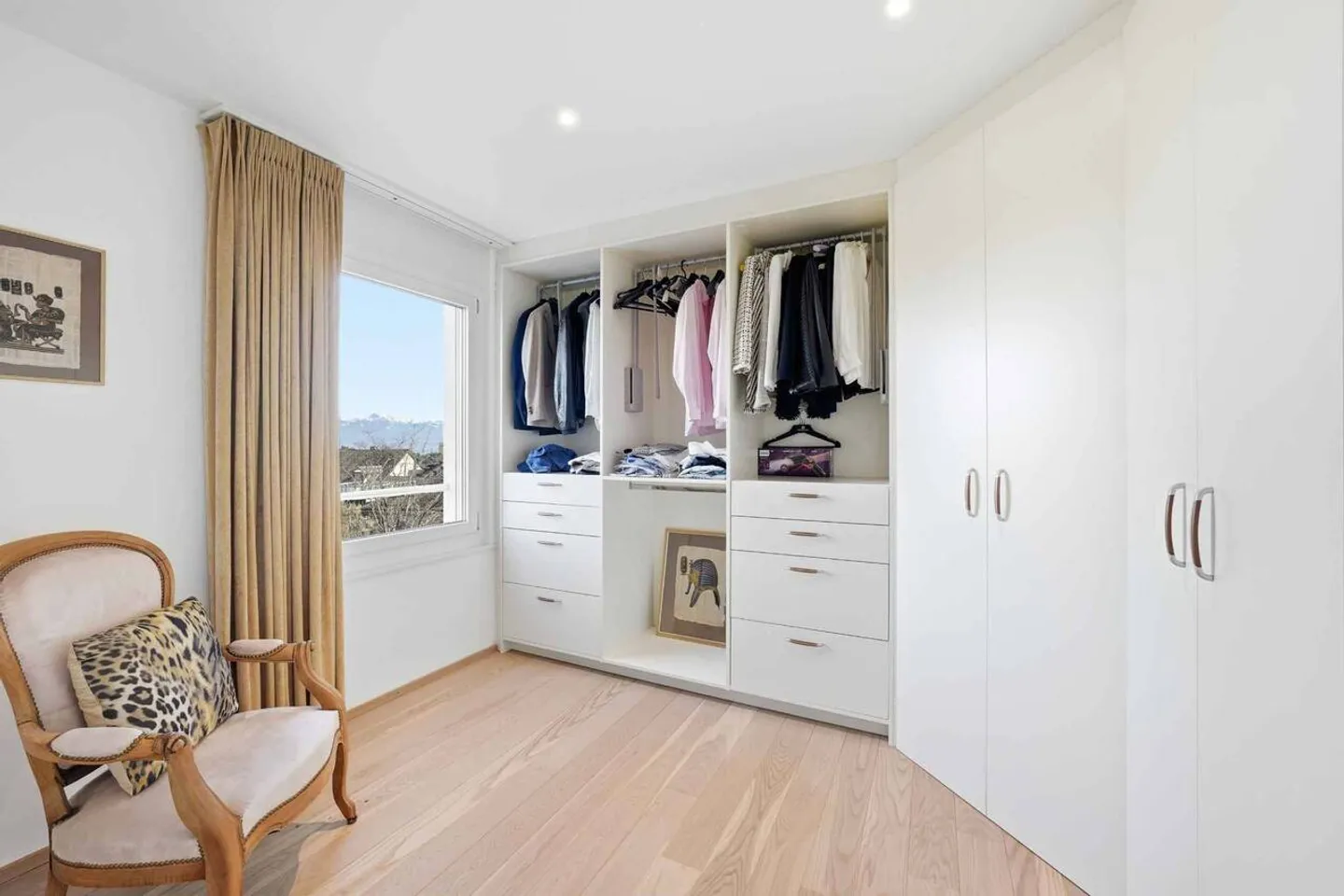 Grand appartement au calme total, avec vue! - Photo 10 of 13