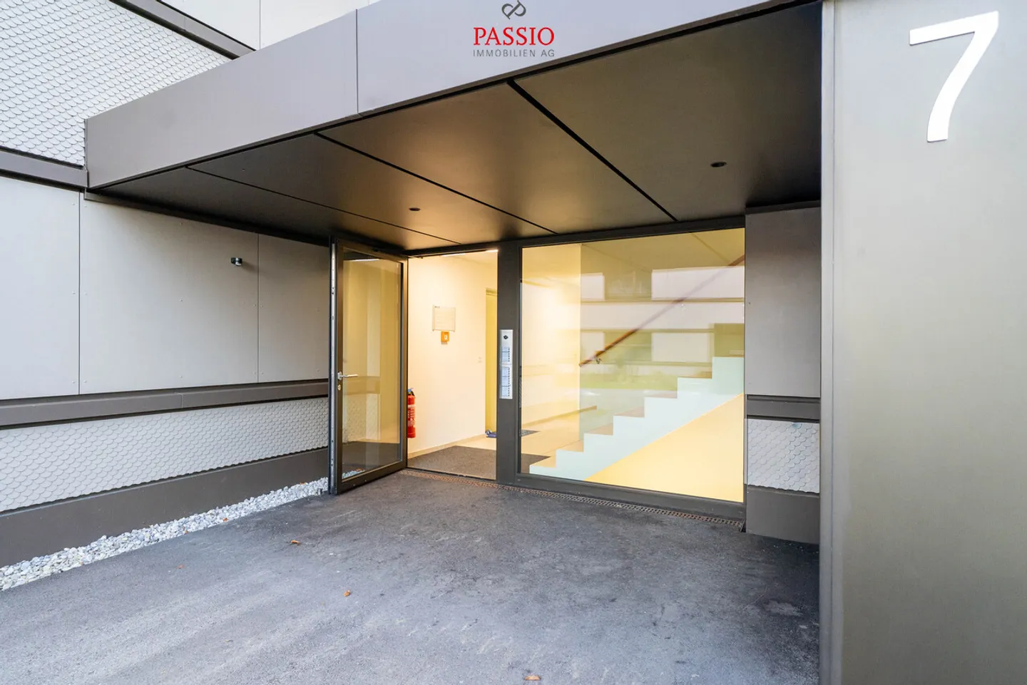 Neuwertige 4½-Zimmerwohnung mit Extra-Komfort in moderner Überbauung - Foto 24 von 28