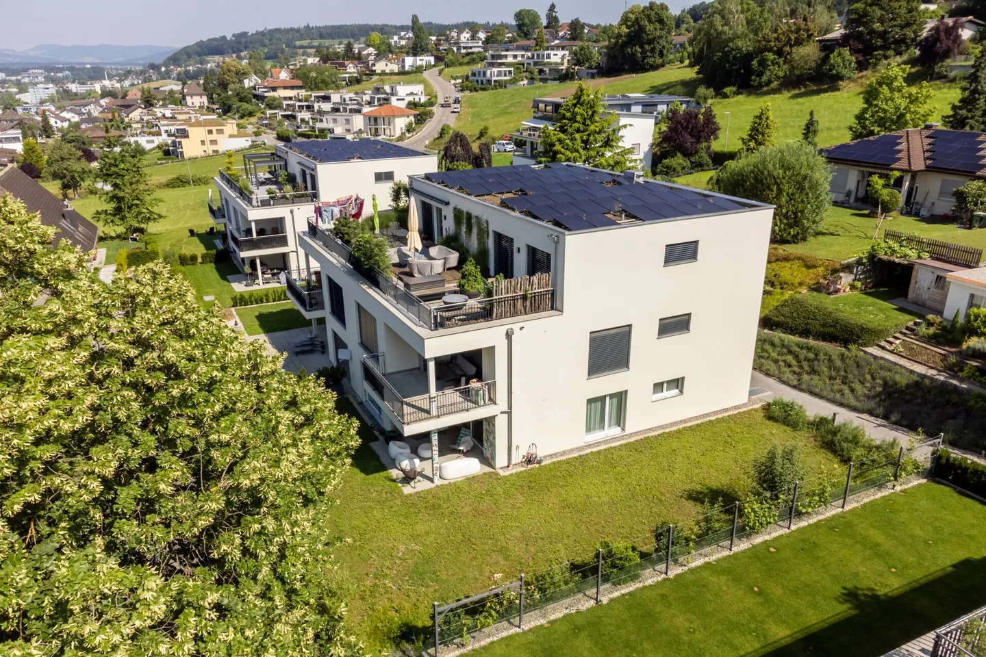 Rêve de Vie - Appartement de Jardin Exclusif 3½ Pièces dans un Emplacement Privilégié! - Photo 1 sur 11