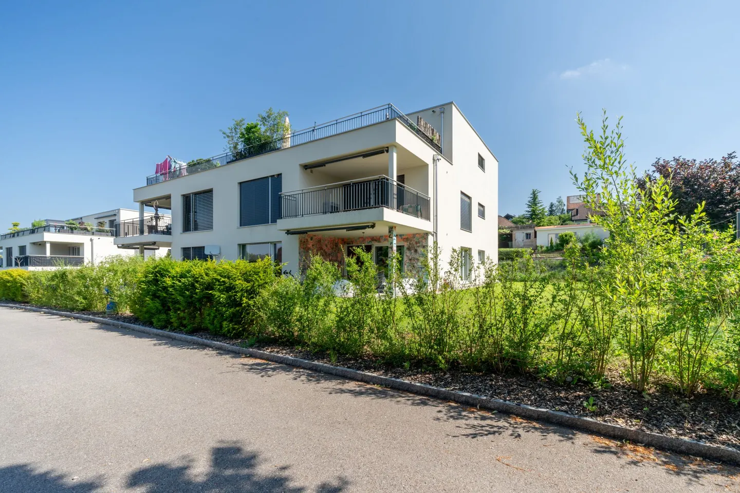 Rêve de Vie - Appartement de Jardin Exclusif 3½ Pièces dans un Emplacement Privilégié! - Photo 2 sur 11