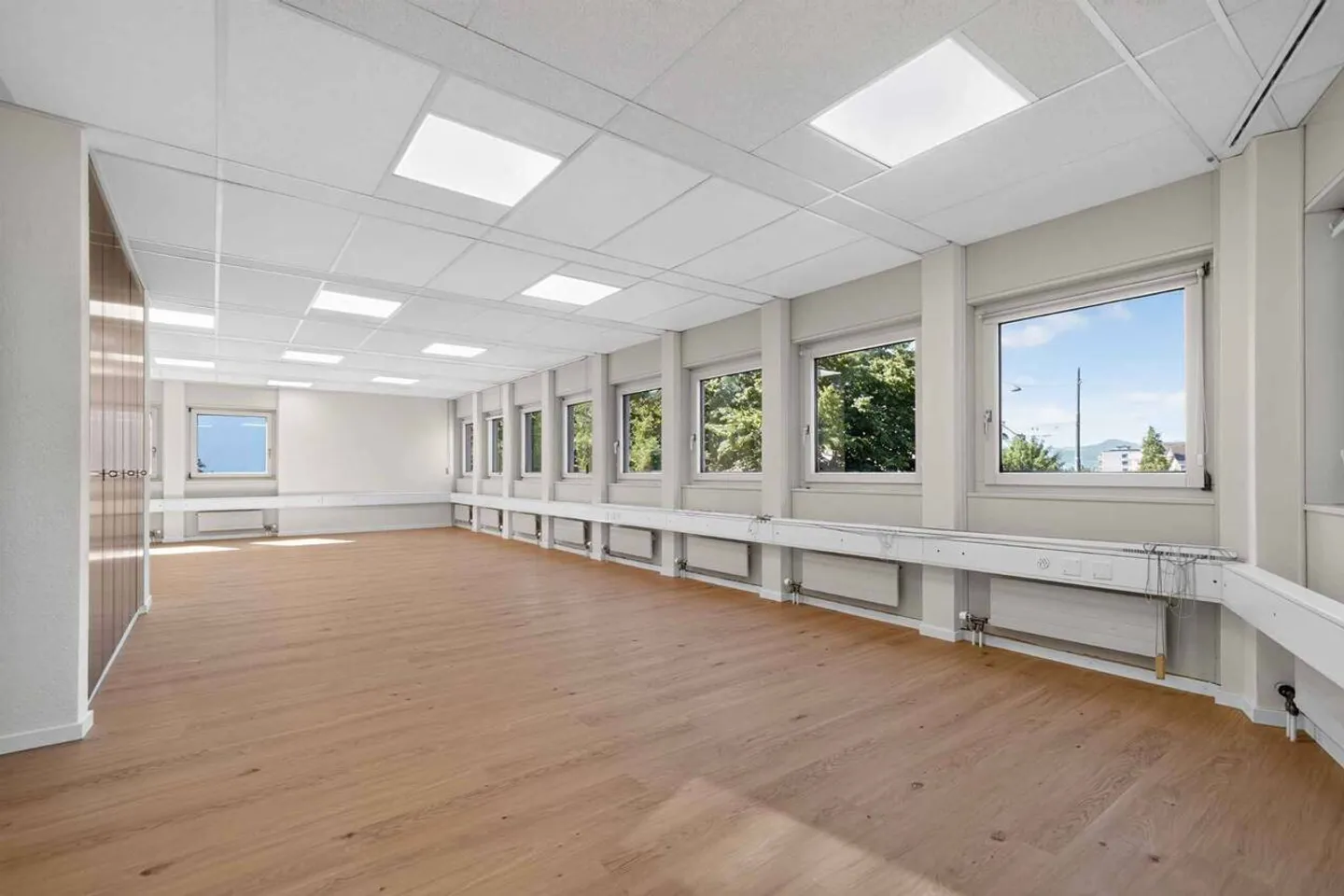 Votre futur bureau/cabinet dans un espace rénové aux portes de Pully - Foto 2 di 6