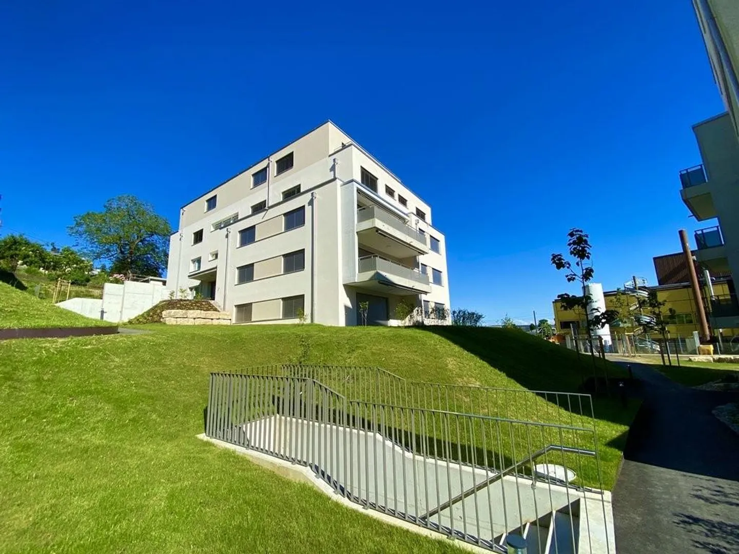 «Moderne Wohnung sucht Mieter für gemeinsame Zukunft» - Foto 1 von 11