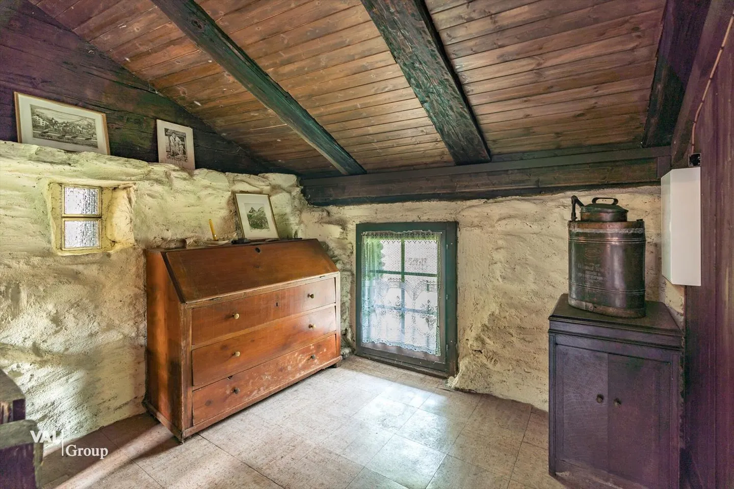 Lover's Object - A Piece of History in the Heart of the Valais Nature - Photo 13 of 13