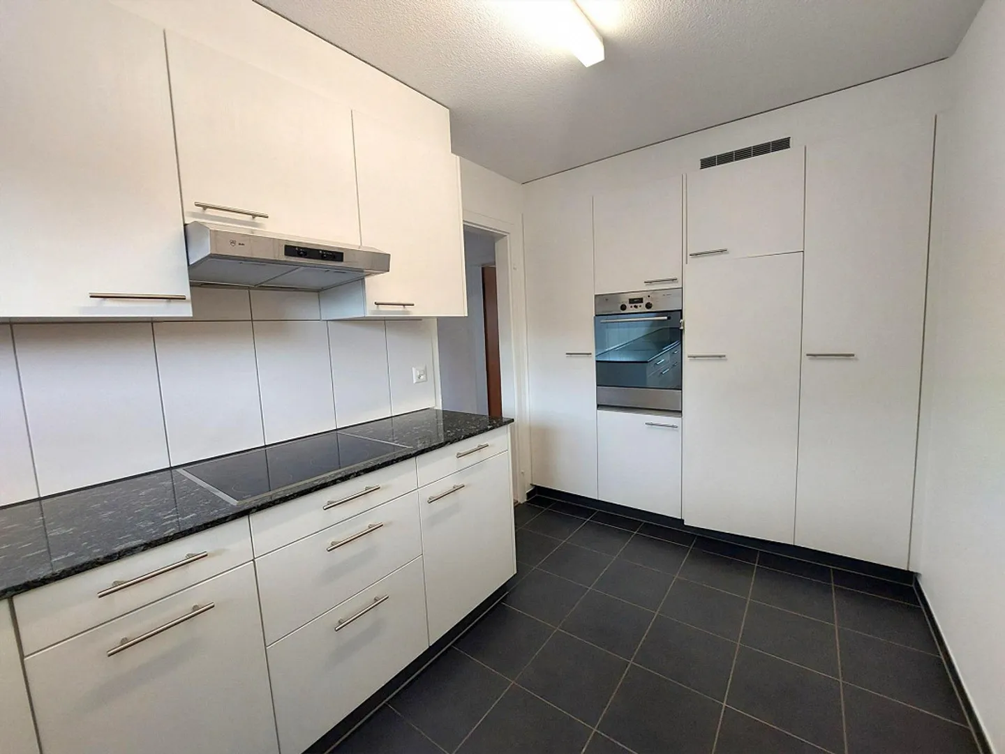 3-room apartment near the train station in Sursee - Photo 1 of 9
