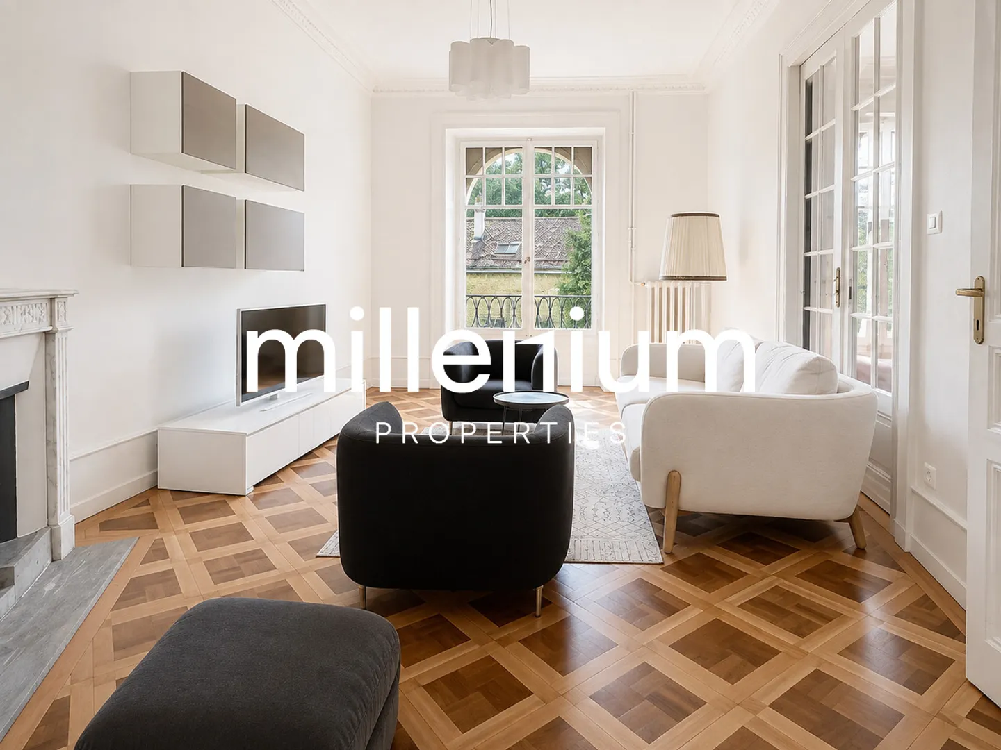 Superb furnished apartment with exceptional view of the Pearl of the Lake - Photo 2 of 11