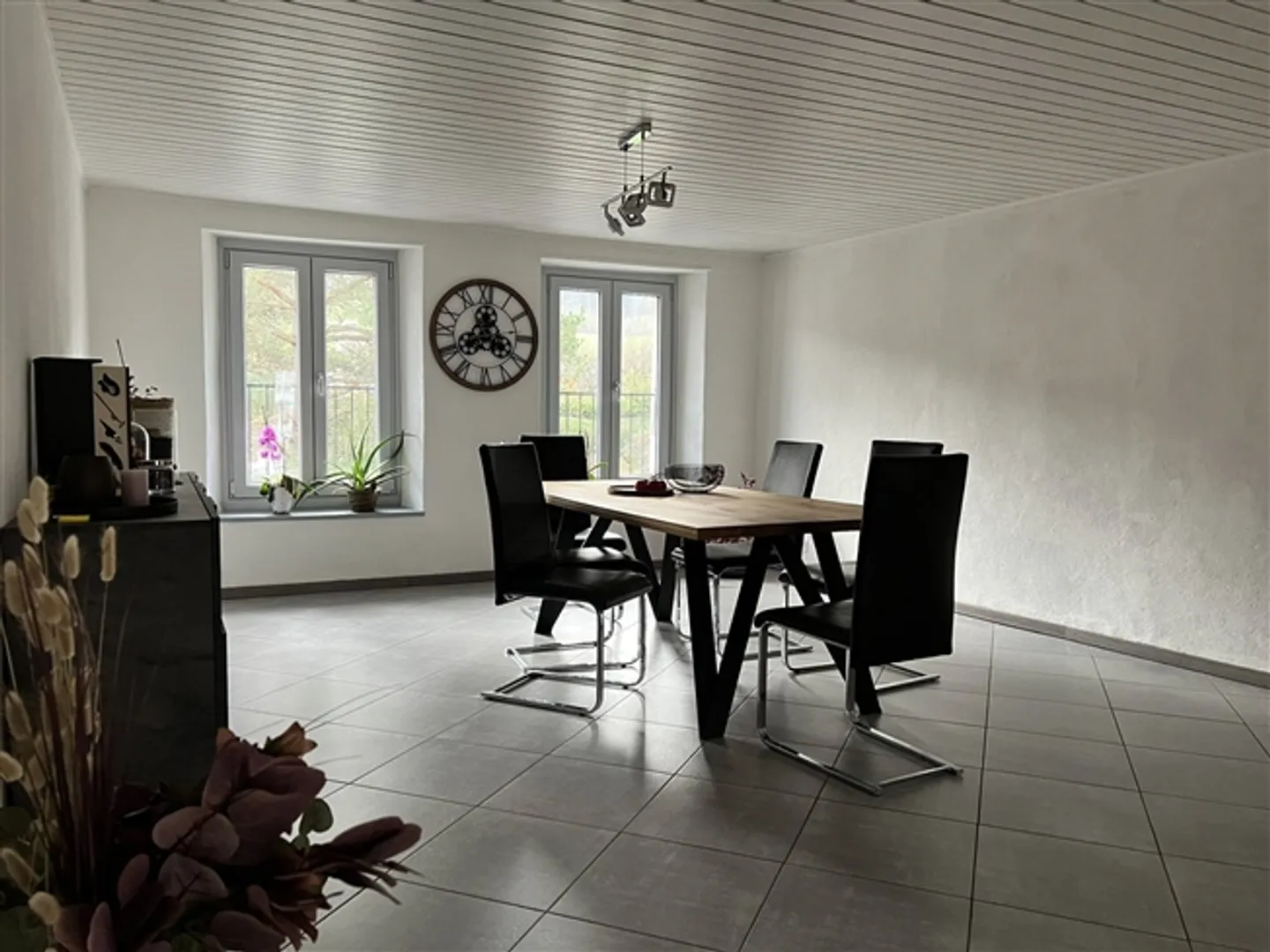 Property held as a financial investment in Vallorbe - Photo 2 of 6