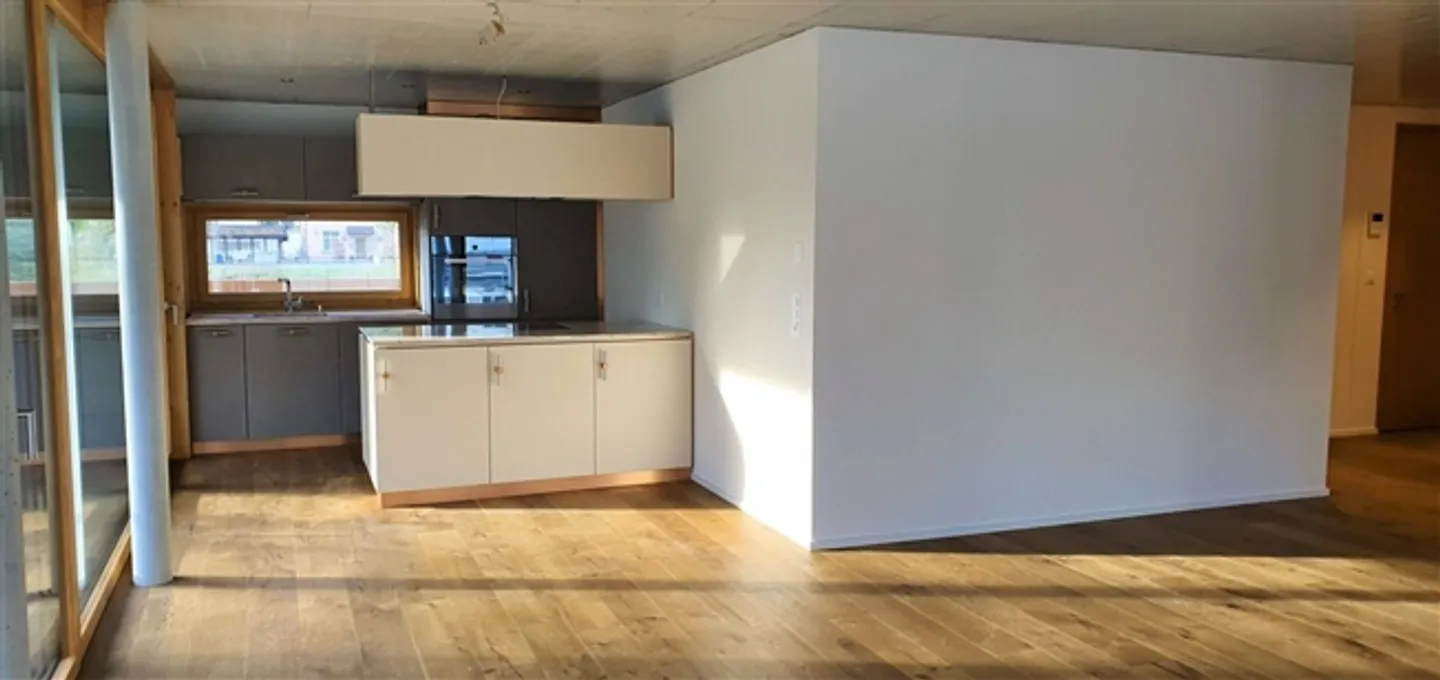 Apartment for rent - Photo 3 of 11