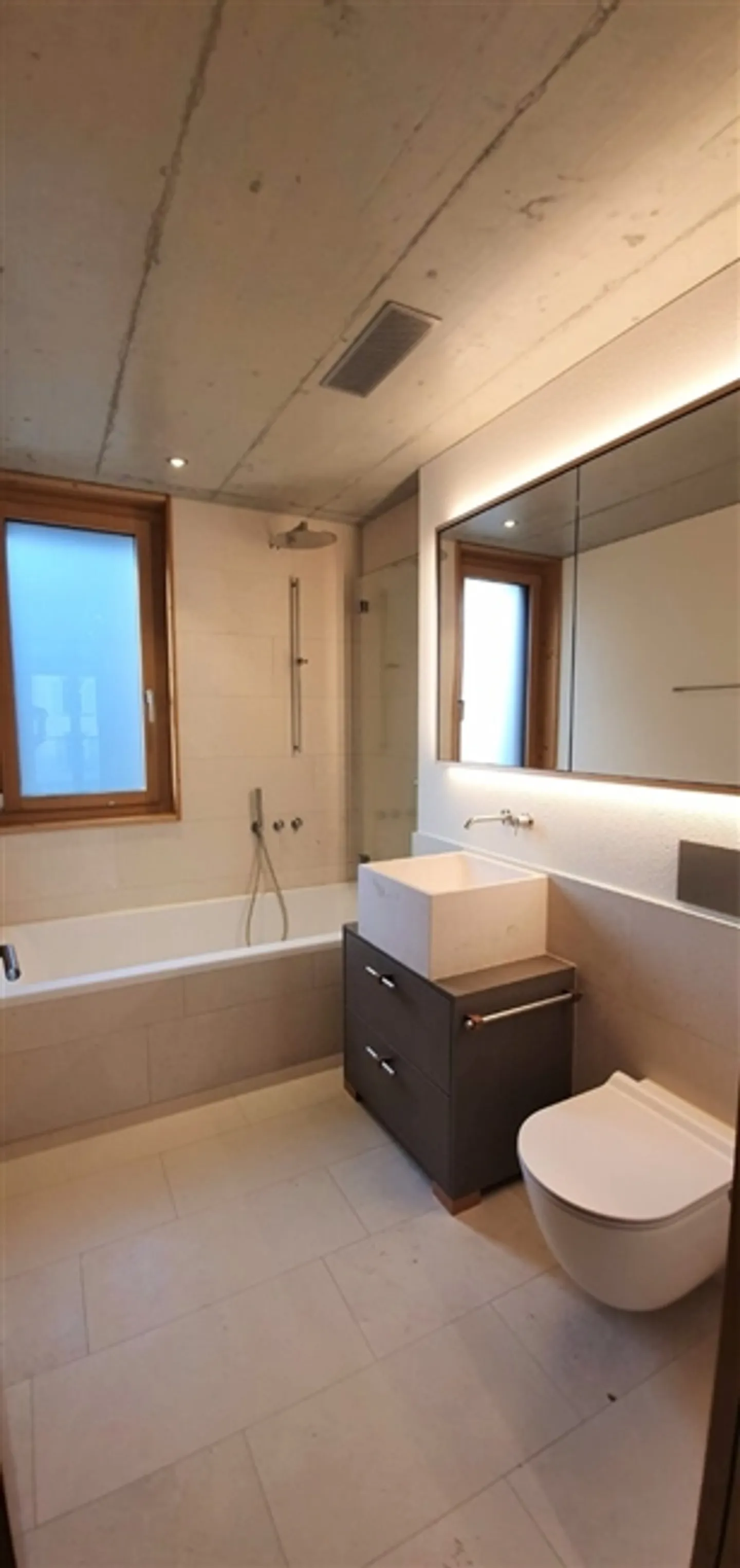 Apartment for rent - Photo 8 of 11