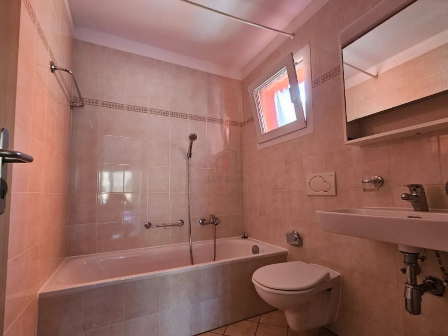 Charmante 2.5-Zimmer-Wohnung - Foto 7 von 9