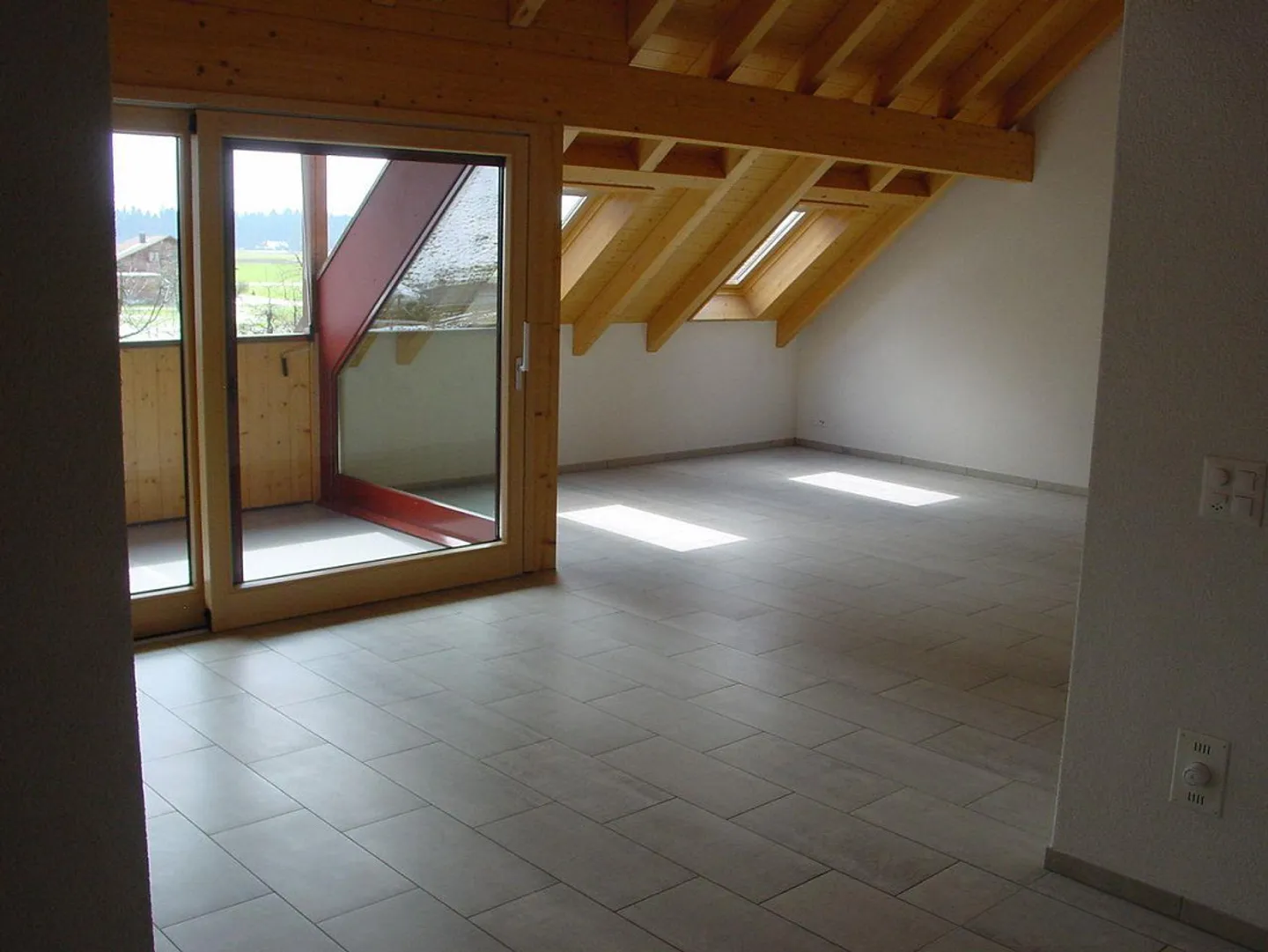 Beautiful 5 ½ Room - Attic Apartment with Gallery - Photo 2 of 12