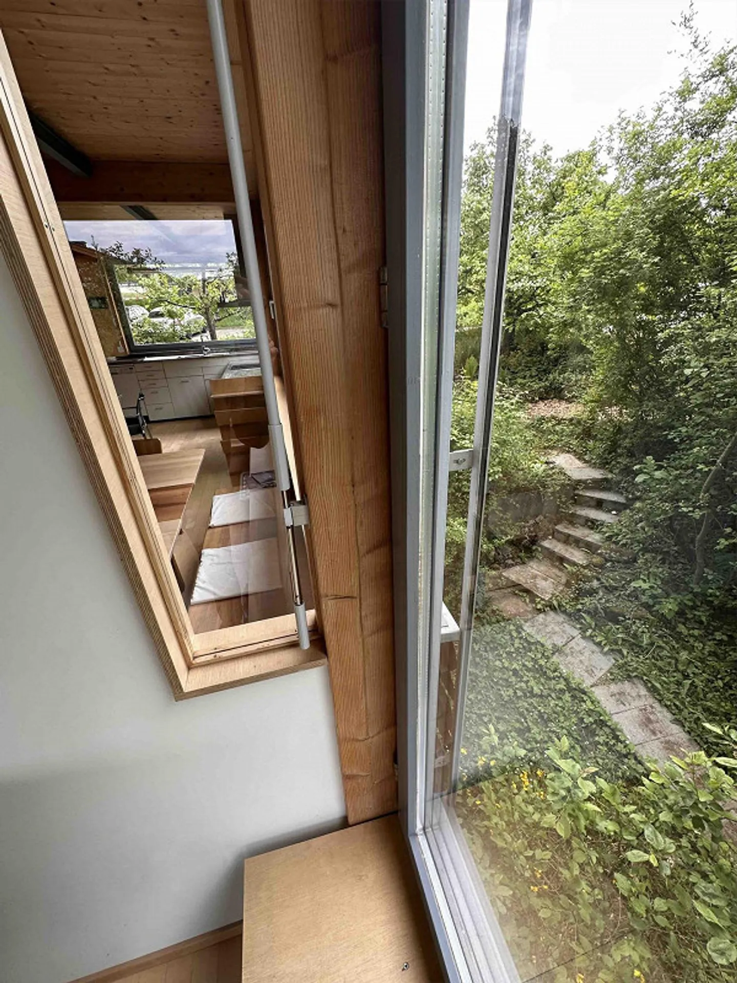 Casa dell'architetto con qualità abitativa eccezionale a Gempen - Foto 7 di 10