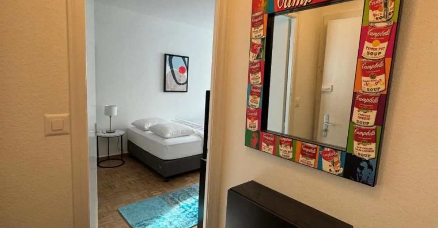 Furnished Studio Apartment - Photo 3 of 8