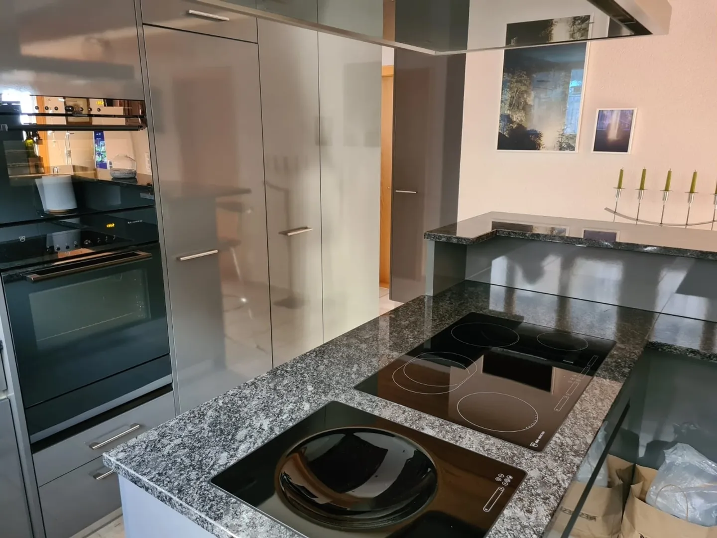 Gemütliche 3-Zimmer Dachwohnung mit Balkon in Betschwanden - Foto 5 von 11