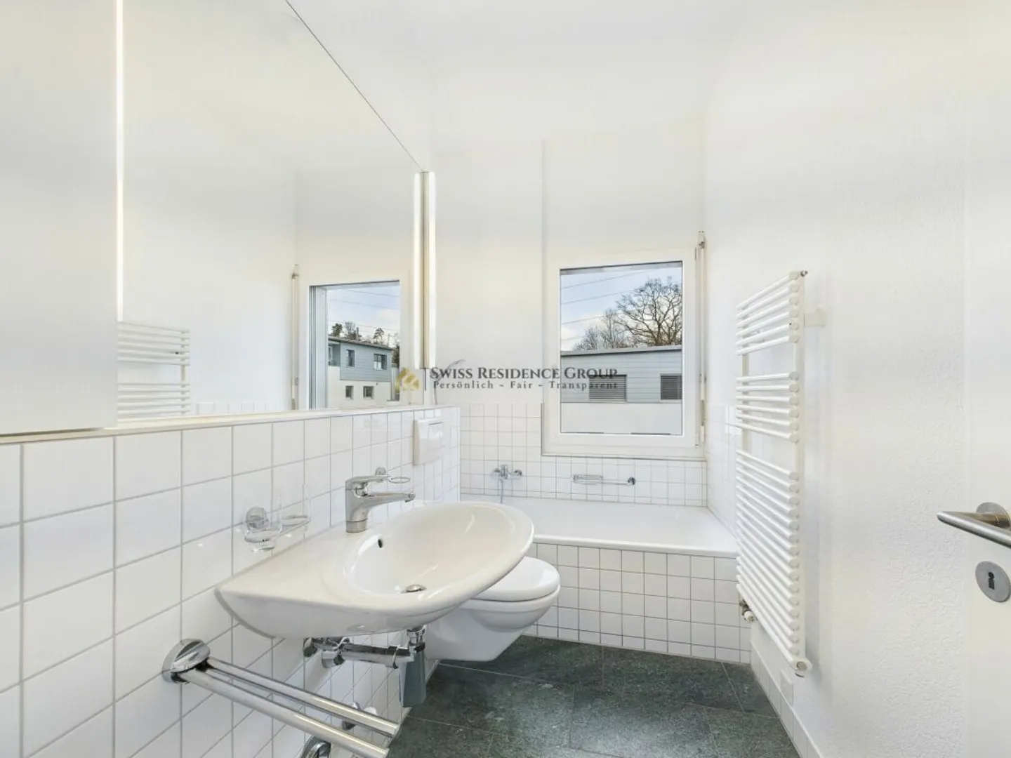 Sogno abitativo spazioso e luminoso con vista - Foto 11 di 15