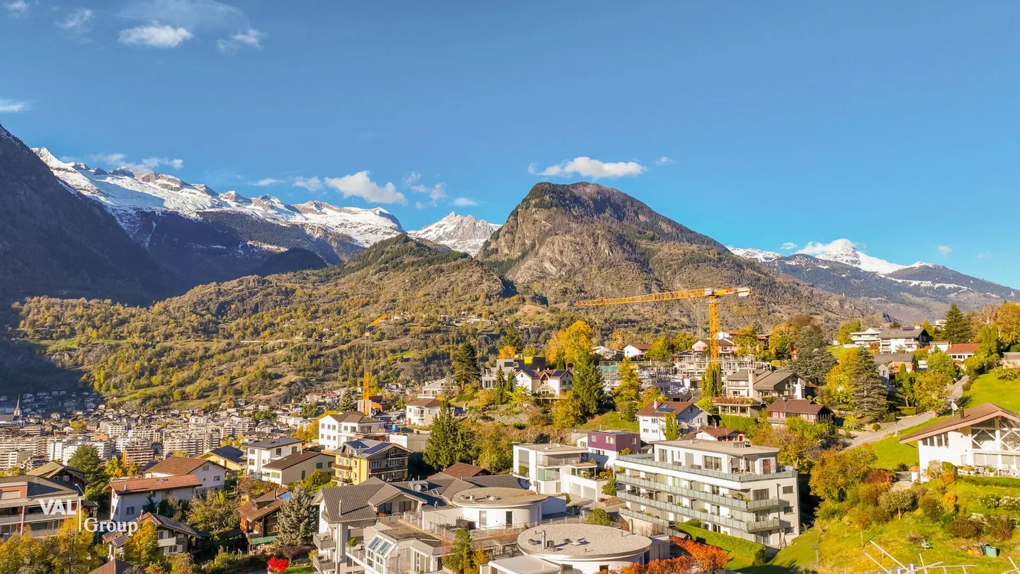 Exclusive 5.5-room apartment in a prime location in Brig - Photo 16 of 17