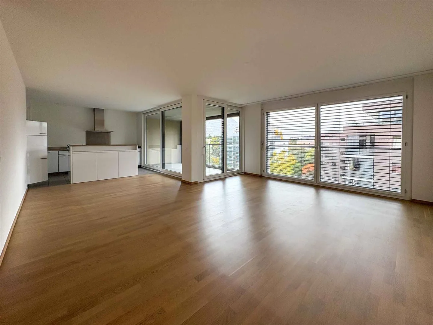 Appartamento 5 locali - Foto 2 di 8